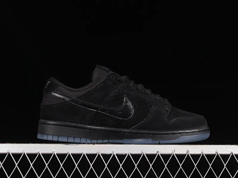 All categories Nk SB Dunk series Nk SB Dunk Low low-top sneakers Z version UNDFEATED x Nk Dunk Low black soul color dunk series low-top casual sports skateboard shoes DO9329-001